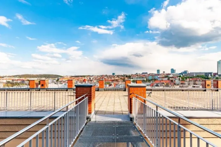 Pronájem bytu 2+kk, Praha - Vinohrady, U Zvonařky, 60 m2