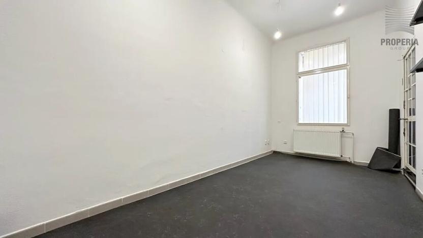 Pronájem obchodního prostoru, Brno, Antonínská, 27 m2