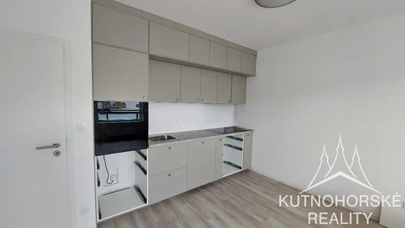 Pronájem bytu 2+kk, Kutná Hora, Za Lidkou, 55 m2