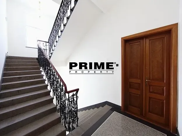 Pronájem kanceláře, Praha - Nové Město, Lazarská, 110 m2