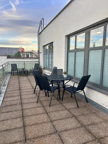 Pronájem kanceláře, Praha - Nové Město, Vladislavova, 977 m2