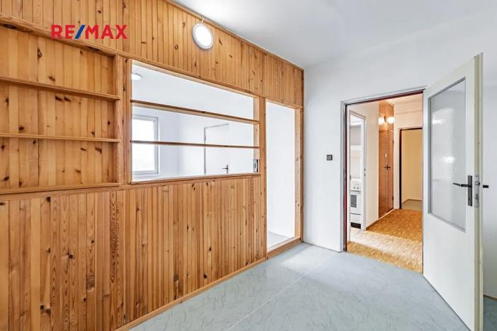 Pronájem bytu 1+1, Jindřichův Hradec, sídliště Vajgar, 43 m2