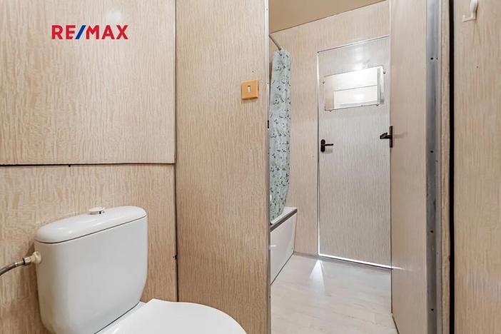 Pronájem bytu 1+1, Jindřichův Hradec, sídliště Vajgar, 43 m2