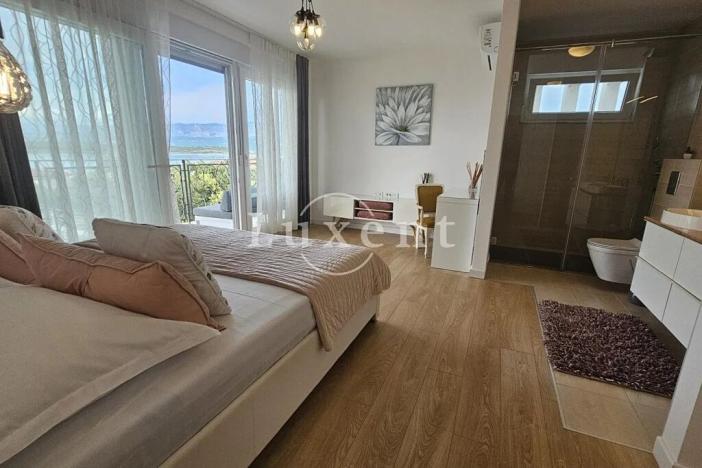 Prodej rodinného domu, Krk, Chorvatsko, 220 m2