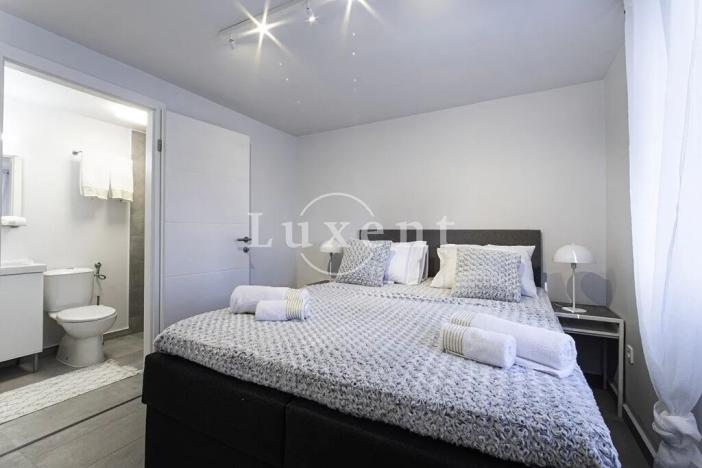 Prodej rodinného domu, Rogoznica, Chorvatsko, 200 m2