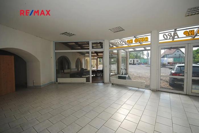 Prodej komerční nemovitosti, Církvice, 6984 m2