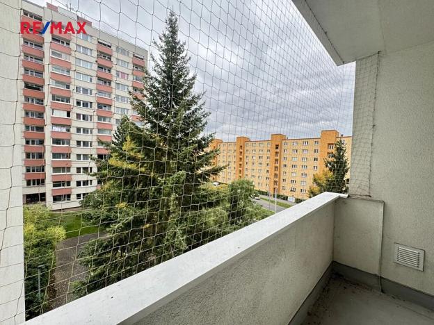 Pronájem bytu 1+kk, Praha - Vokovice, Evropská, 25 m2