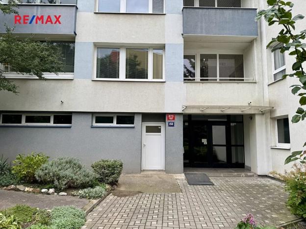 Pronájem bytu 1+kk, Praha - Vokovice, Evropská, 25 m2