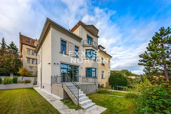 Prodej vily, Praha - Smíchov, Tichá, 340 m2