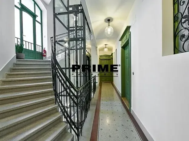 Pronájem bytu 3+kk, Praha - Vinohrady, náměstí Jiřího z Poděbrad, 156 m2