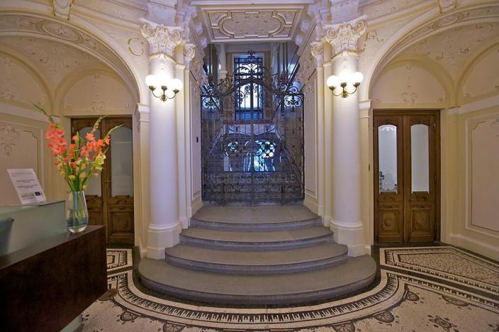 Pronájem kanceláře, Praha - Nové Město, Václavské náměstí, 195 m2