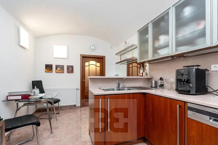 Prodej kanceláře, Praha - Vinohrady, Na Kozačce, 95 m2