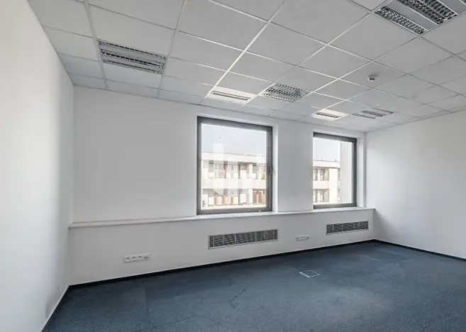 Pronájem kanceláře, Praha - Karlín, Thámova, 130 m2