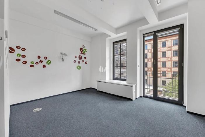 Pronájem kanceláře, Praha - Holešovice, Jankovcova, 226 m2