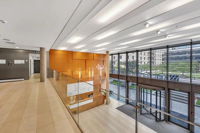 Pronájem kanceláře, Praha - Holešovice, Jankovcova, 603 m2