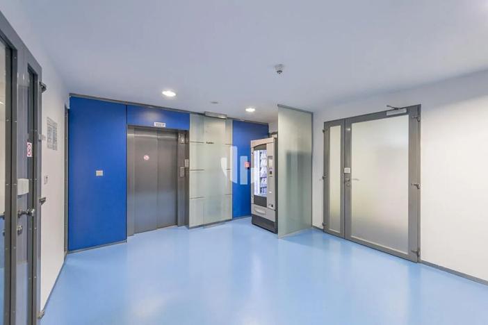 Pronájem kanceláře, Praha - Nusle, Doudlebská, 250 m2