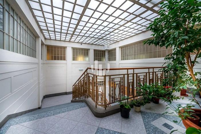 Pronájem kanceláře, Praha - Nové Město, Opletalova, 161 m2