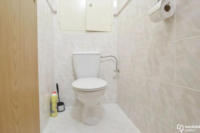 Pronájem bytu 2+kk, Olomouc, Rumunská, 44 m2