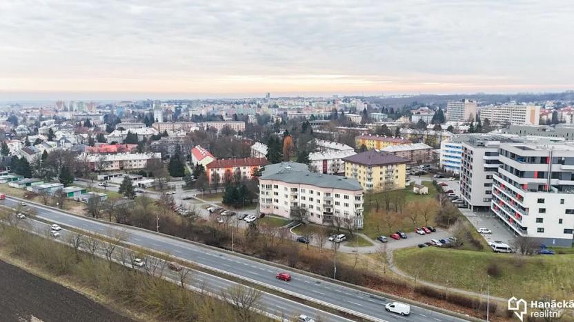 Pronájem bytu 2+kk, Olomouc, Rumunská, 44 m2
