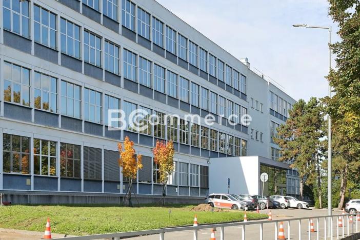 Pronájem kanceláře, Brno, Purkyňova, 1385 m2