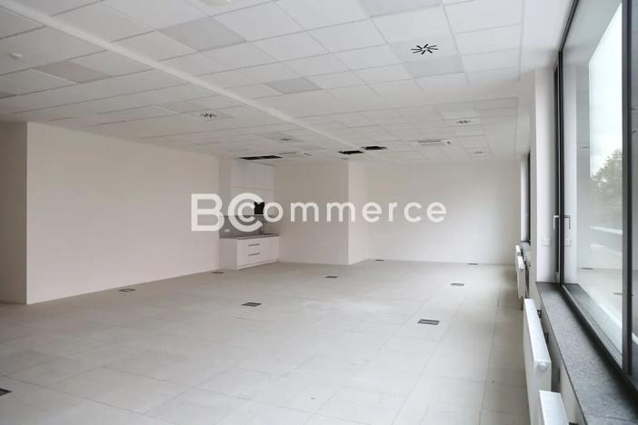 Pronájem kanceláře, Brno, 500 m2