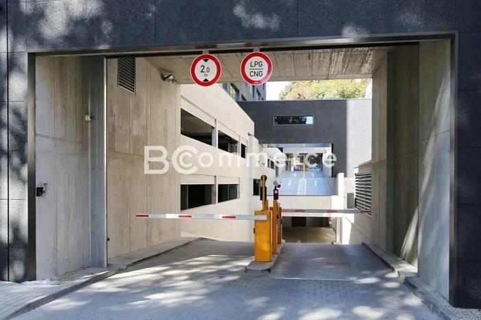 Pronájem kanceláře, Brno, 500 m2