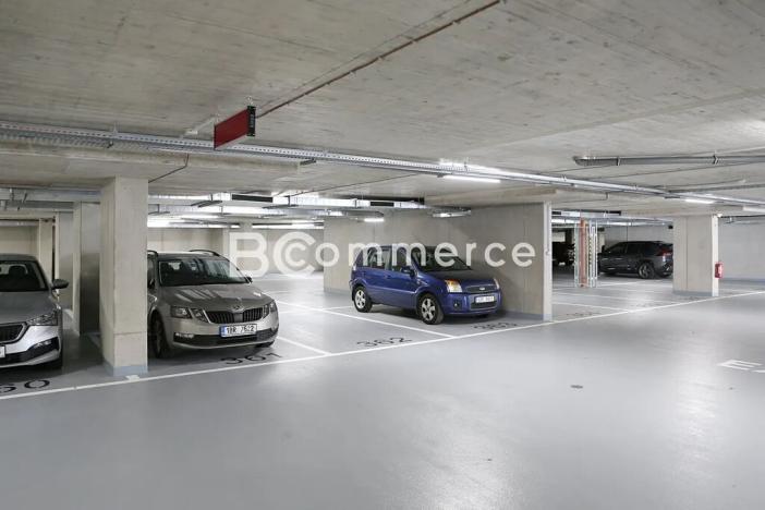 Pronájem kanceláře, Brno, 500 m2