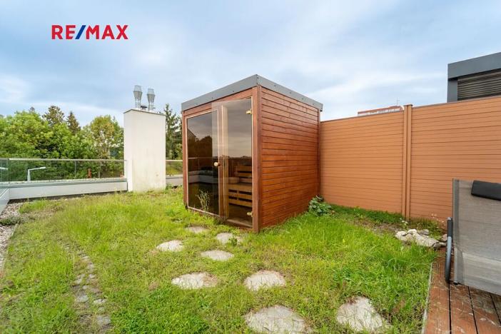 Pronájem bytu 3+kk, Praha - Hlubočepy, Pražského, 67 m2