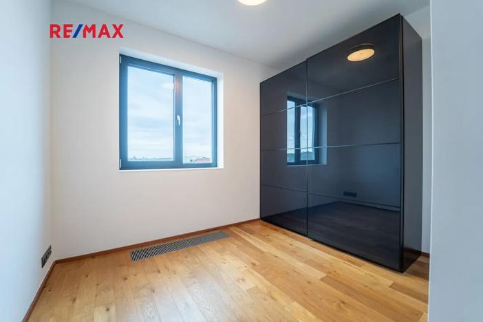 Pronájem bytu 3+kk, Praha - Hlubočepy, Pražského, 67 m2