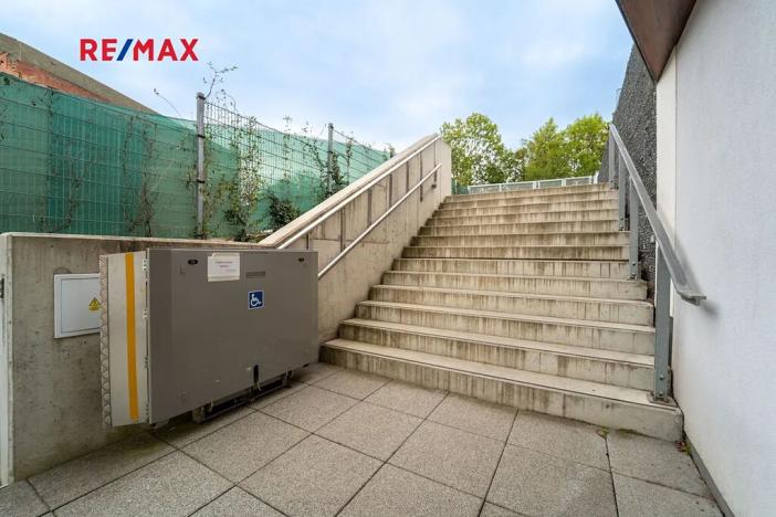 Pronájem bytu 3+kk, Praha - Hlubočepy, Pražského, 67 m2