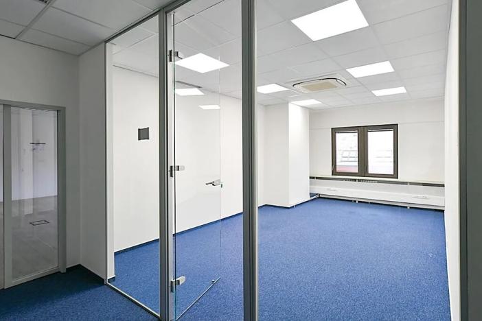 Pronájem kanceláře, Praha, 190 m2