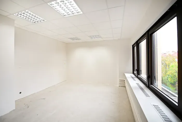 Pronájem kanceláře, Praha, 190 m2