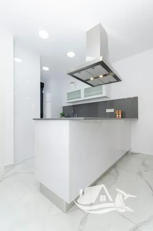 Prodej vily, Torrevieja, Španělsko, 95 m2