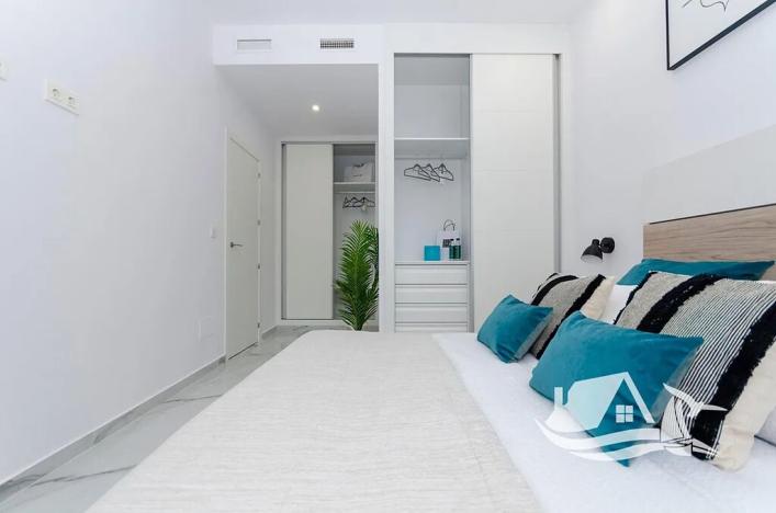 Prodej vily, Torrevieja, Španělsko, 95 m2