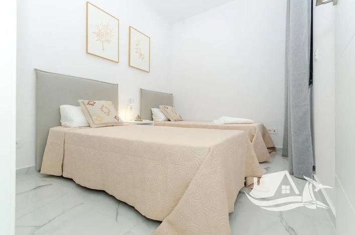 Prodej vily, Torrevieja, Španělsko, 95 m2