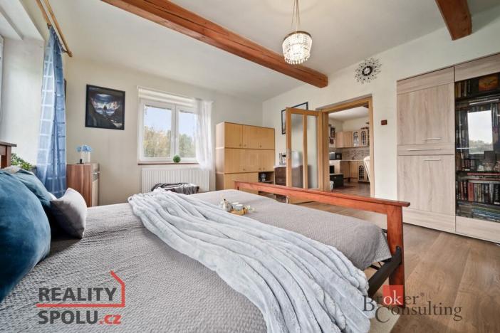 Prodej rodinného domu, Kuks - Kašov, 205 m2