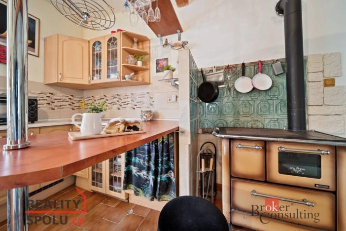 Prodej rodinného domu, Kuks - Kašov, 205 m2