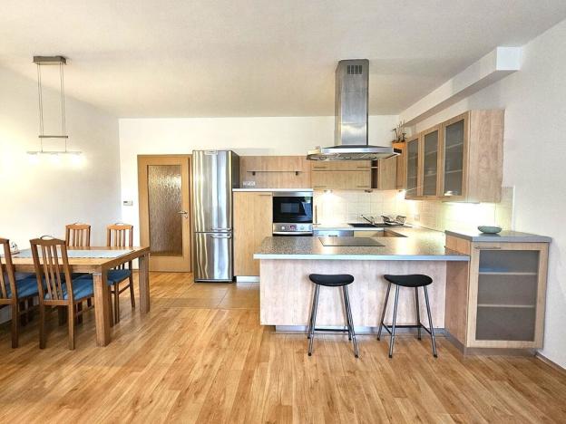 Pronájem bytu 2+kk, Benešov, Dukelská, 63 m2