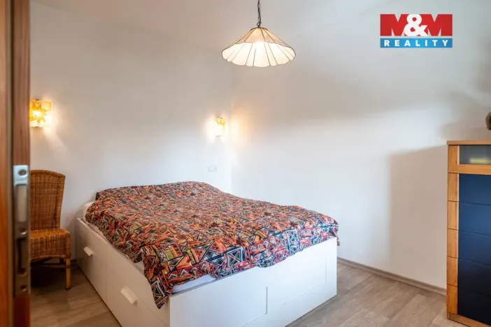 Prodej rodinného domu, Střelské Hoštice - Sedlo, 350 m2