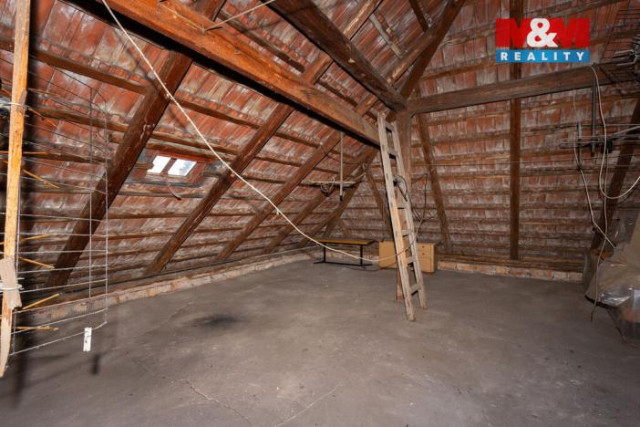 Prodej rodinného domu, Choltice - Ledec, 180 m2