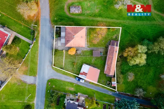 Prodej rodinného domu, Choltice - Ledec, 180 m2