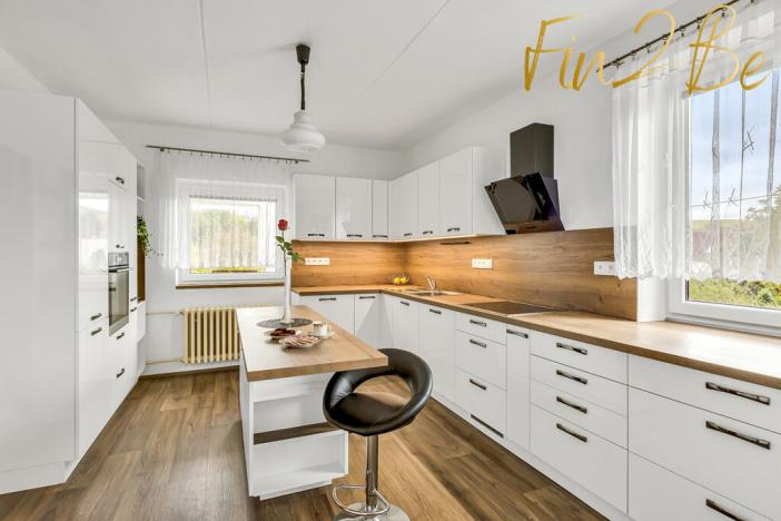 Prodej rodinného domu, Vrhaveč - Neznašovy, 253 m2