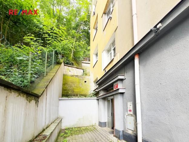 Pronájem bytu 2+kk, Praha - Michle, Nuselská, 49 m2