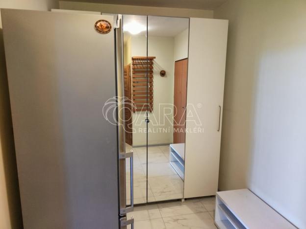 Pronájem bytu 1+kk, Praha - Čakovice, Schoellerova, 43 m2