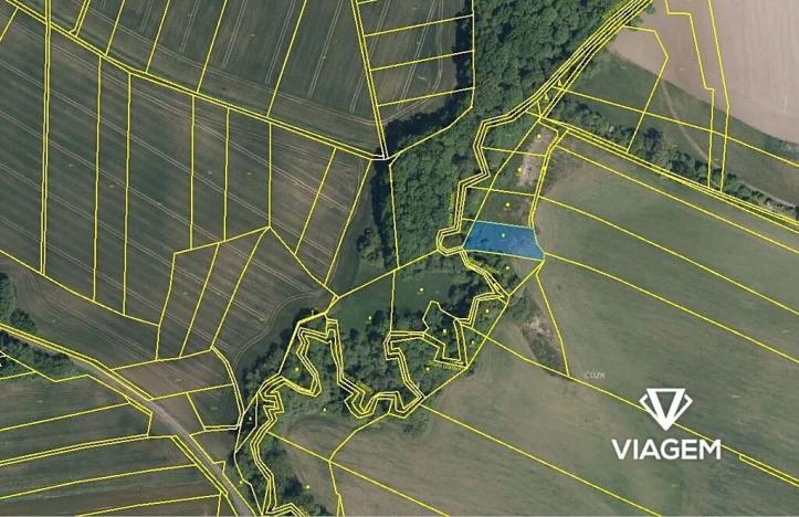 Prodej pole, Valy, 1600 m2