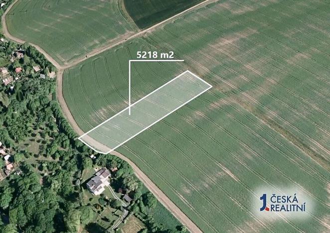 Prodej podílu pole, Zlín, 3043 m2