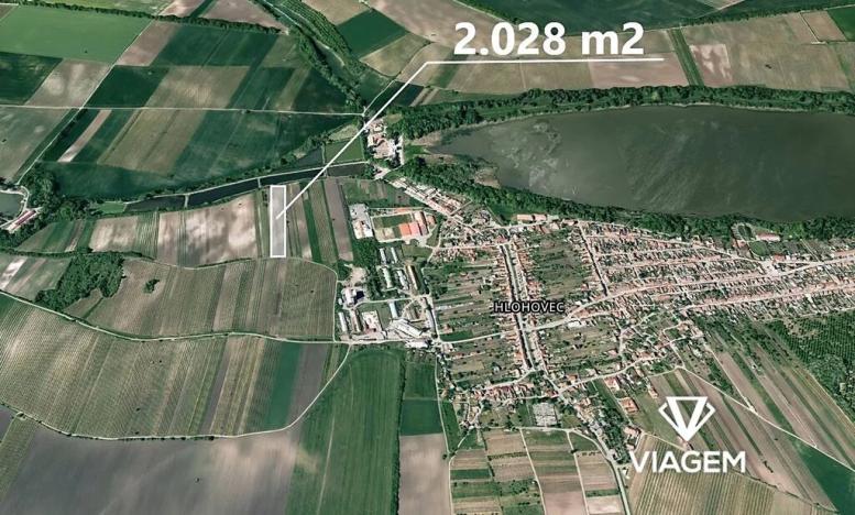 Prodej podílu pole, Hlohovec, 1352 m2