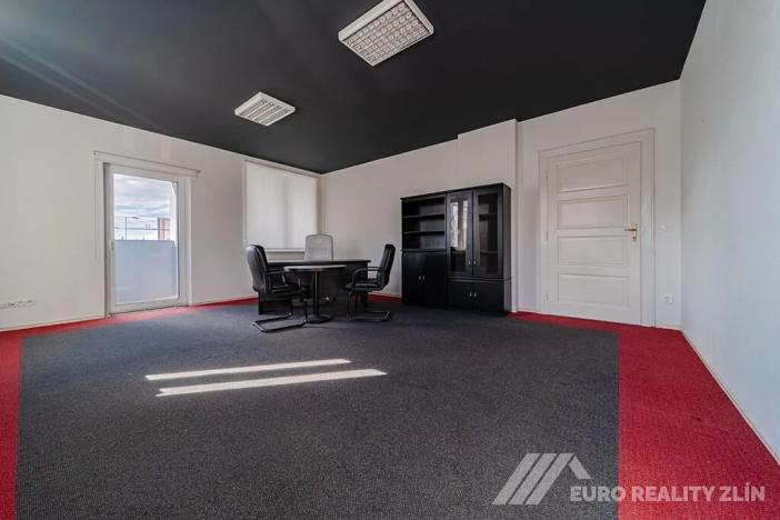 Pronájem kanceláře, Otrokovice, Dr. E. Beneše, 131 m2