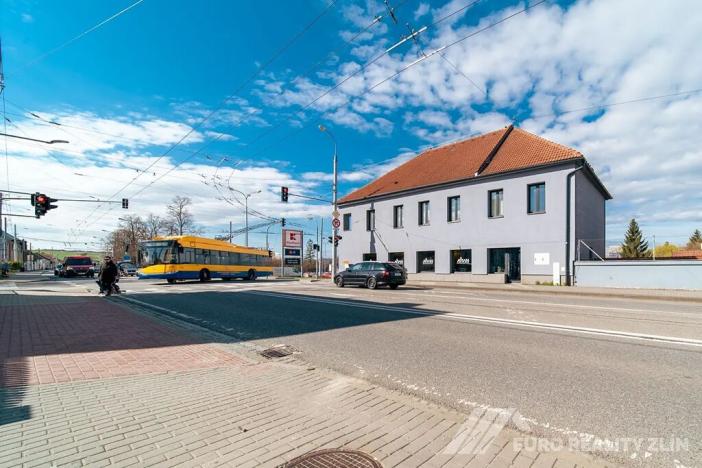 Pronájem kanceláře, Otrokovice, Dr. E. Beneše, 131 m2