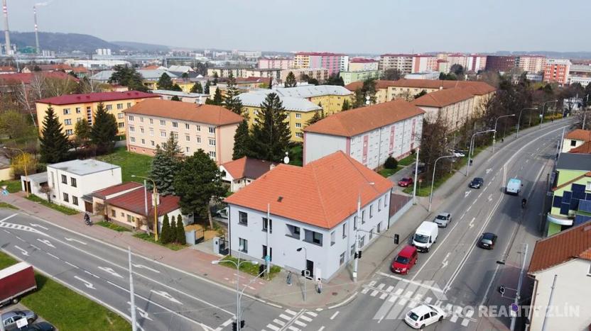 Pronájem kanceláře, Otrokovice, Dr. E. Beneše, 131 m2